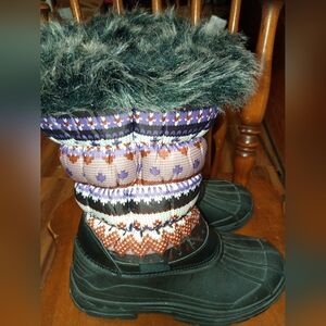 Cozy Black and Purple Winter Boots with Faux Fur(NWT)